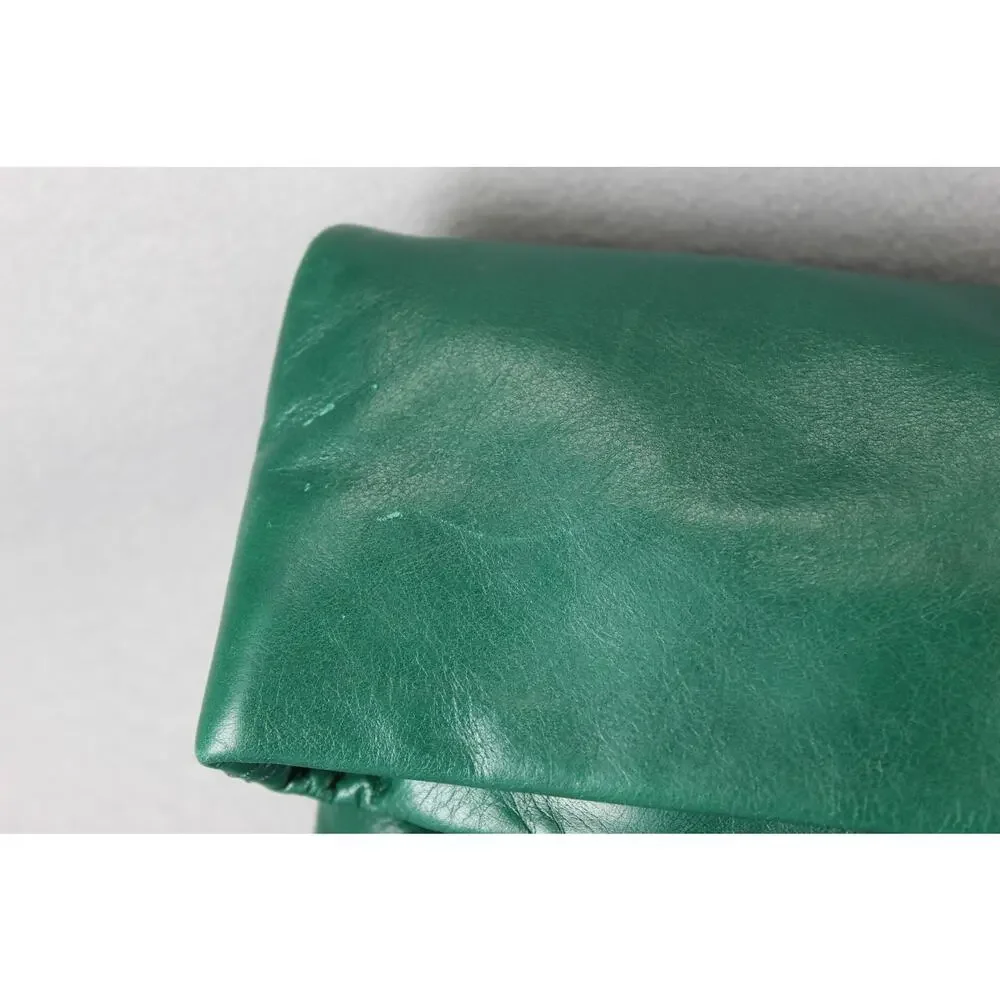 Tory Burch color green